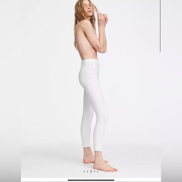 Rag & Bone HIGH RISE ANKLE SKINNY
Slim Fit Ankle White Jean - Picture 4 of 11